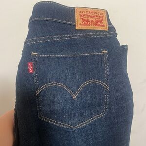 Women’s Levi’s 711 Skinny